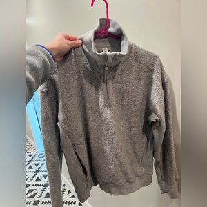 Lululemon crop sweatshirt